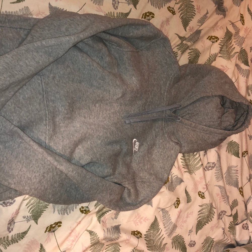 Gray Women’s Nike hoodie